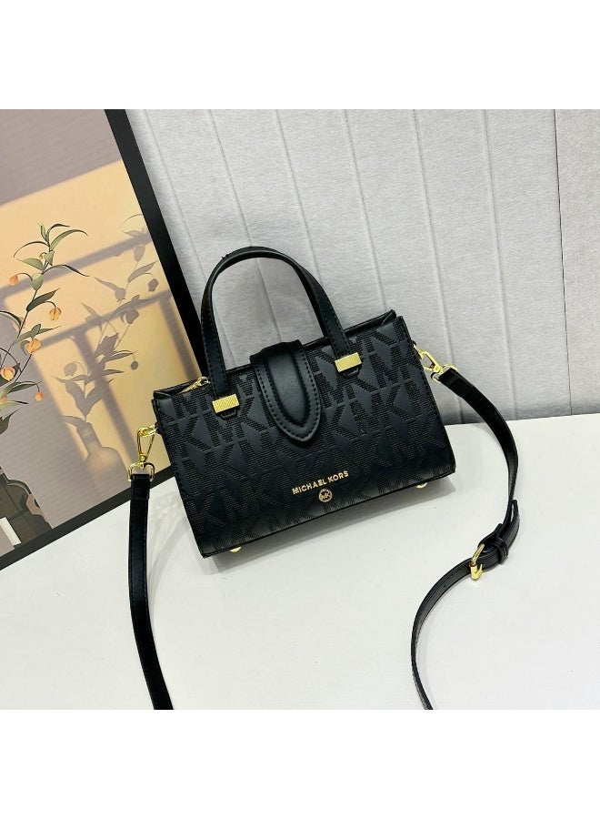 Michael_Kors Women'S Voyager Small Tote Handbag